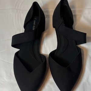 Anne Klein Women's Elegant Black Loafers